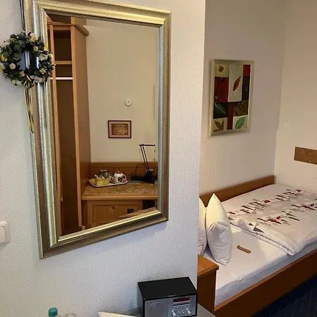 Mobliertes In Bad Godesberger Innenstadt